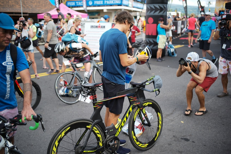 THE KONA BIKE CHECK-IN AND OFFICIAL COUNT