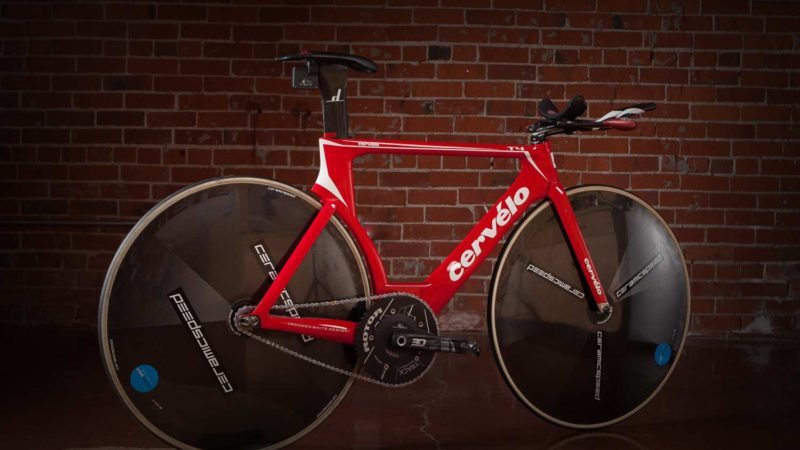 THE UCI HOUR RECORD CERVELO T4